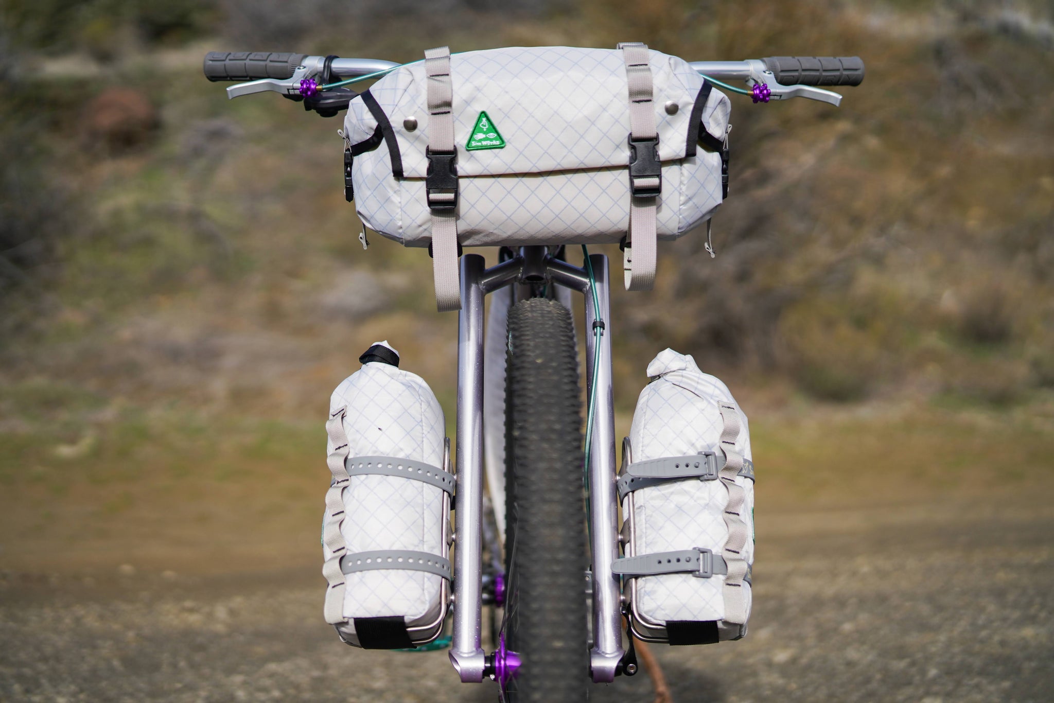 Voyageur Handlebar Bag – SimWorks USA
