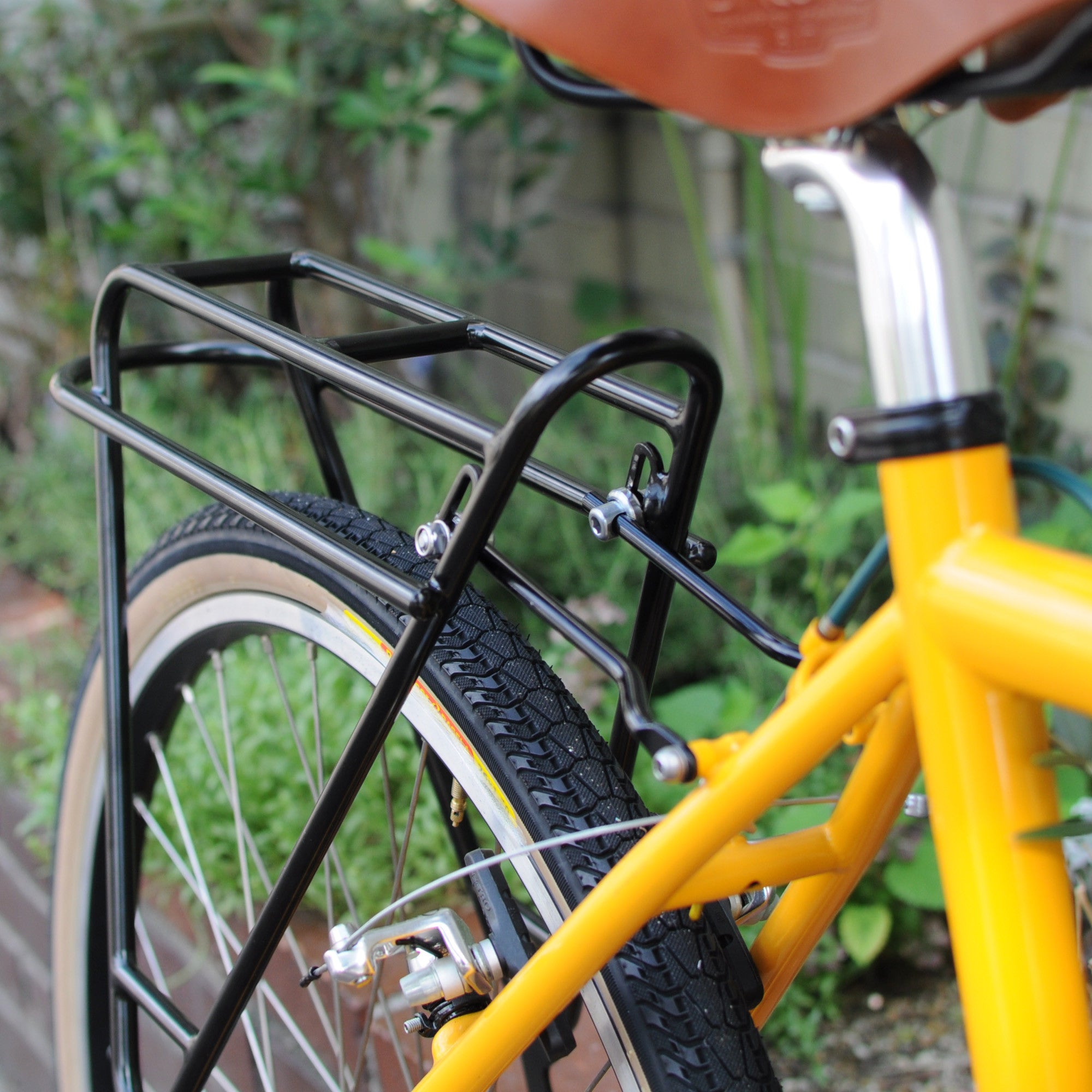 シムワークス on the road rear carrier リアキャリア On The Road Rack – SimWorks USA